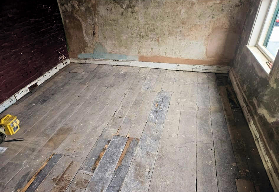 17th century floor before